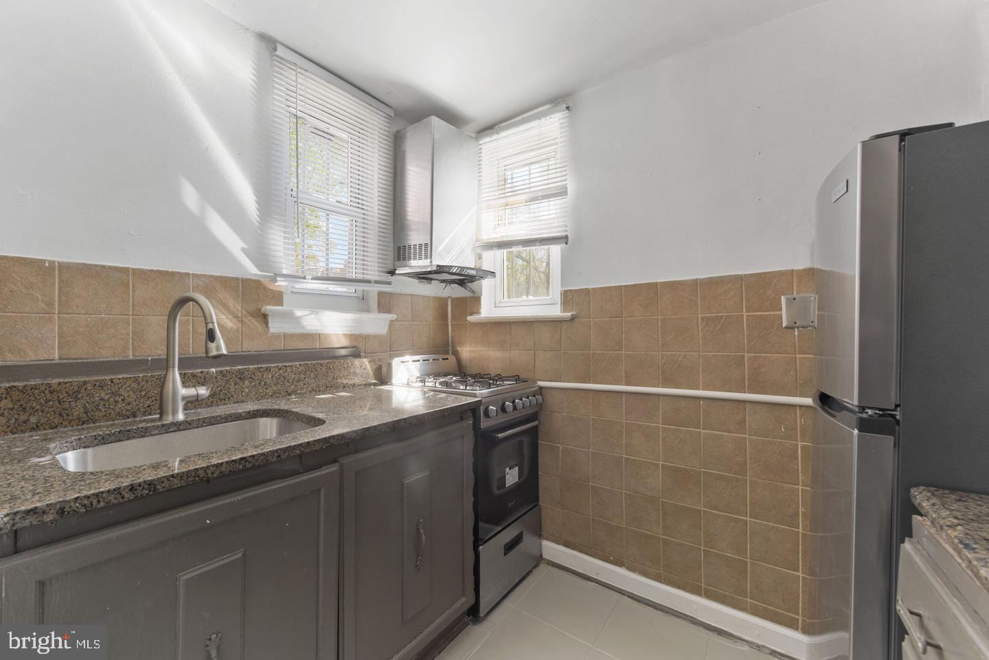 550 MALCOLM X AVE SE, WASHINGTON, District Of Columbia 20032, 3 Bedrooms Bedrooms, 3 Rooms Rooms,3 BathroomsBathrooms,Residential,For sale,550 MALCOLM X AVE SE,DCDC2231358 MLS # DCDC2231358