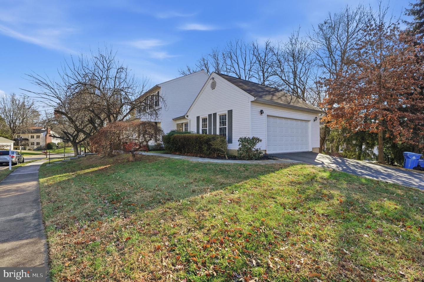 12227 OX HILL RD, FAIRFAX, Virginia 22033, 3 Bedrooms Bedrooms, ,2 BathroomsBathrooms,Residential,For sale,12227 OX HILL RD,VAFX2280014 MLS # VAFX2280014