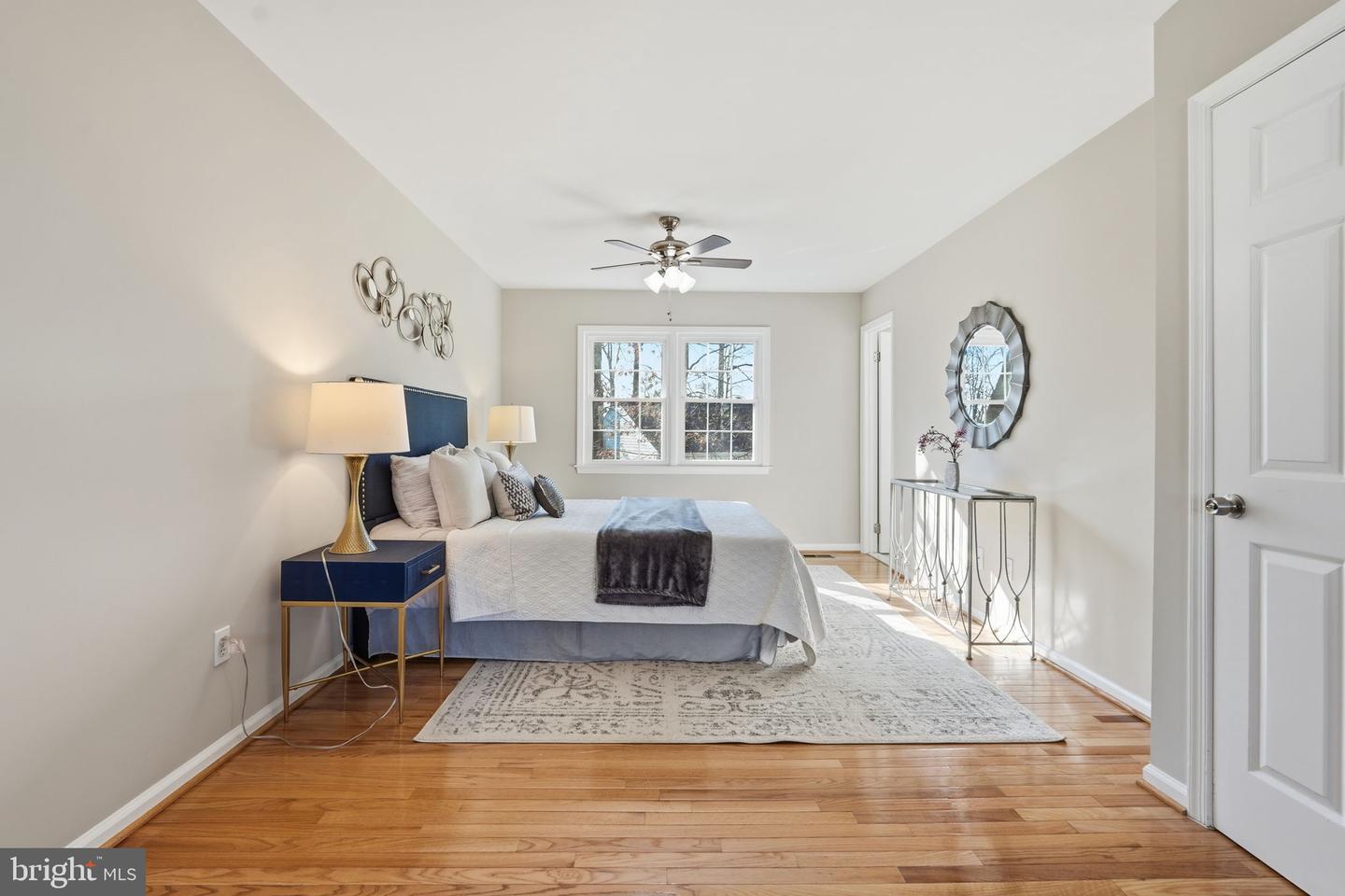 12227 OX HILL RD, FAIRFAX, Virginia 22033, 3 Bedrooms Bedrooms, ,2 BathroomsBathrooms,Residential,For sale,12227 OX HILL RD,VAFX2280014 MLS # VAFX2280014