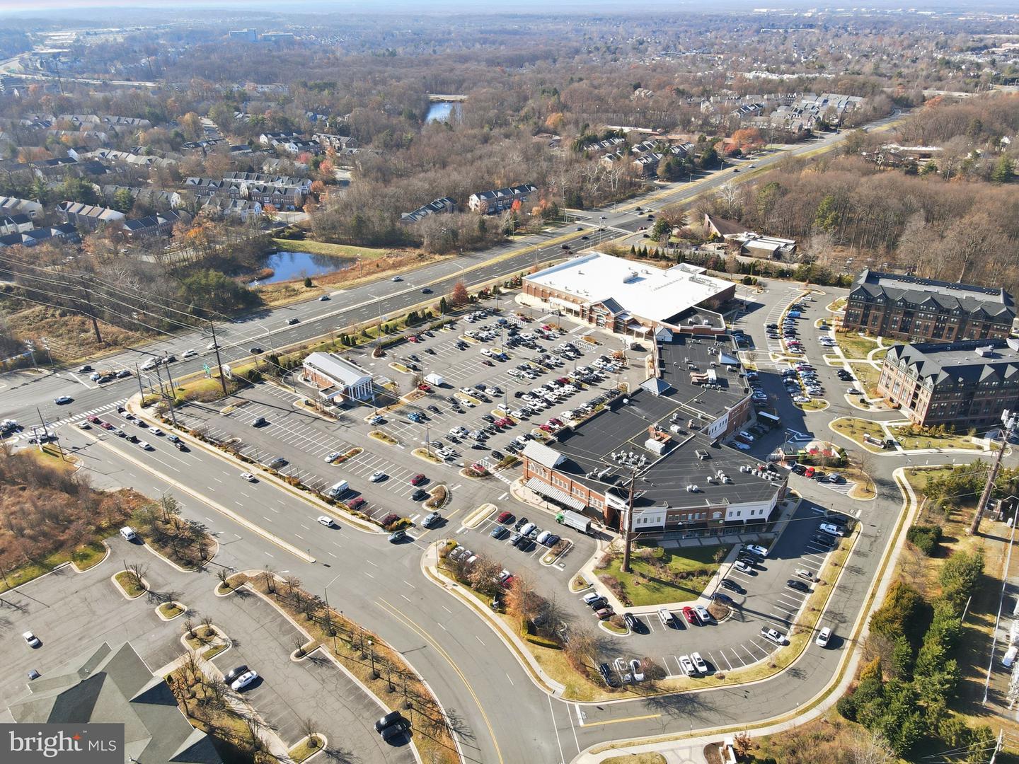 12227 OX HILL RD, FAIRFAX, Virginia 22033, 3 Bedrooms Bedrooms, ,2 BathroomsBathrooms,Residential,For sale,12227 OX HILL RD,VAFX2280014 MLS # VAFX2280014