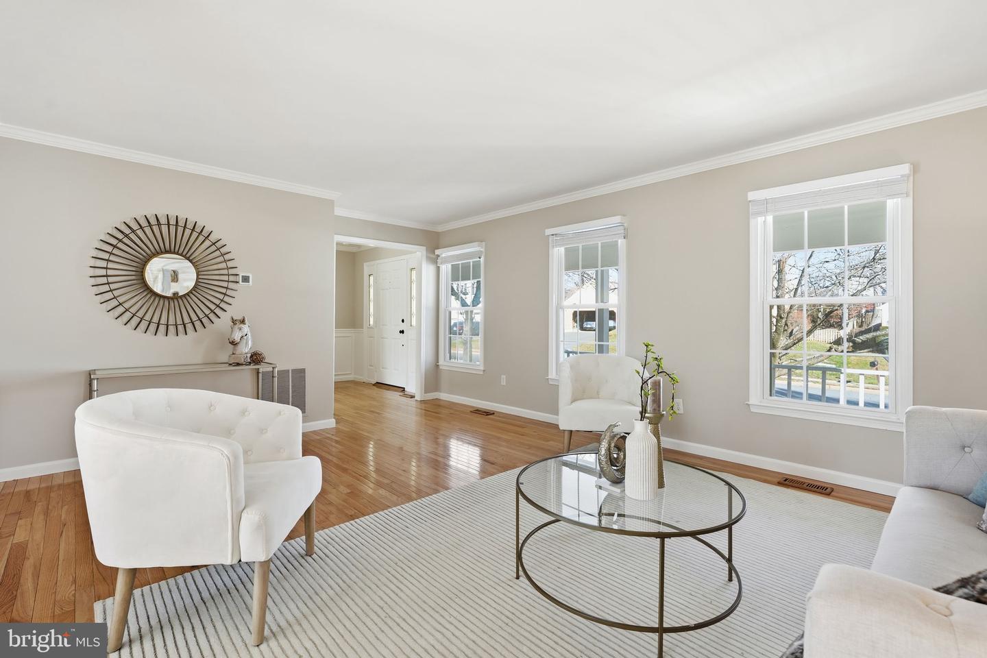 12227 OX HILL RD, FAIRFAX, Virginia 22033, 3 Bedrooms Bedrooms, ,2 BathroomsBathrooms,Residential,For sale,12227 OX HILL RD,VAFX2280014 MLS # VAFX2280014