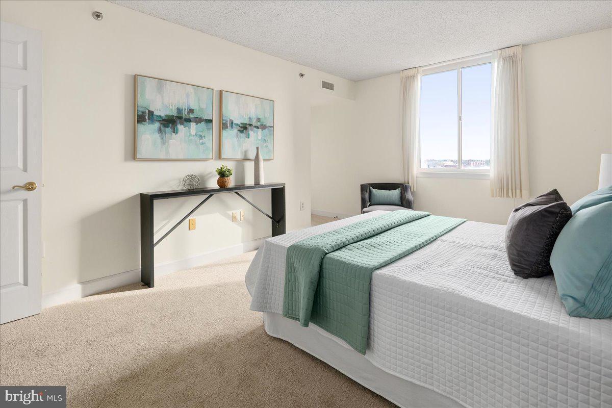 1276 N WAYNE ST #711, ARLINGTON, Virginia 22201, 2 Bedrooms Bedrooms, ,2 BathroomsBathrooms,Residential,For sale,1276 N WAYNE ST #711,VAAR2066330 MLS # VAAR2066330