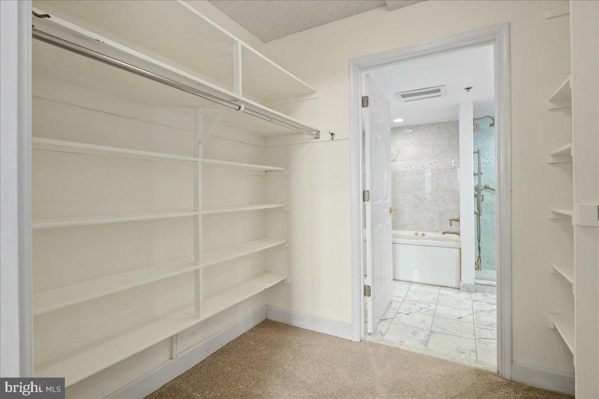 1276 N WAYNE ST #711, ARLINGTON, Virginia 22201, 2 Bedrooms Bedrooms, ,2 BathroomsBathrooms,Residential,For sale,1276 N WAYNE ST #711,VAAR2066330 MLS # VAAR2066330