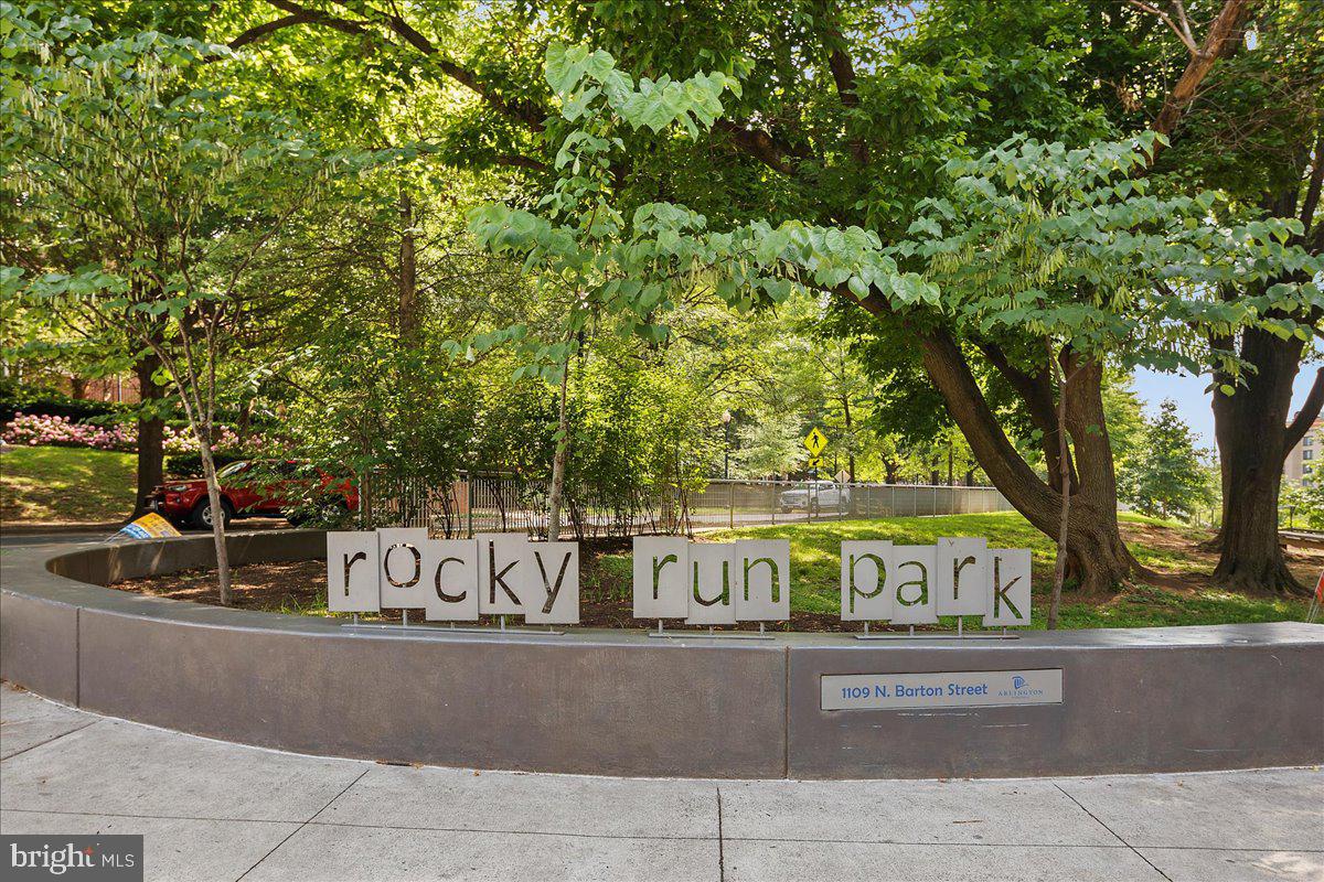 1276 N WAYNE ST #711, ARLINGTON, Virginia 22201, 2 Bedrooms Bedrooms, ,2 BathroomsBathrooms,Residential,For sale,1276 N WAYNE ST #711,VAAR2066330 MLS # VAAR2066330