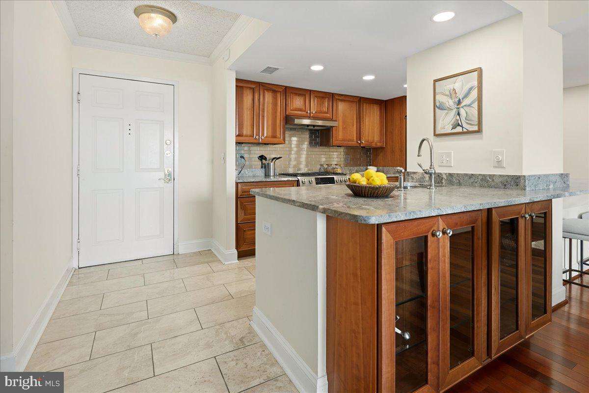 1276 N WAYNE ST #711, ARLINGTON, Virginia 22201, 2 Bedrooms Bedrooms, ,2 BathroomsBathrooms,Residential,For sale,1276 N WAYNE ST #711,VAAR2066330 MLS # VAAR2066330