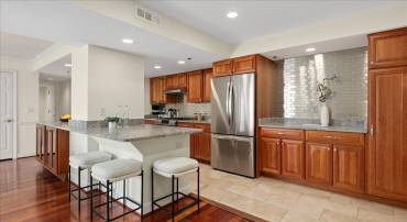 1276 N WAYNE ST #711, ARLINGTON, Virginia 22201, 2 Bedrooms Bedrooms, ,2 BathroomsBathrooms,Residential,For sale,1276 N WAYNE ST #711,VAAR2066330 MLS # VAAR2066330