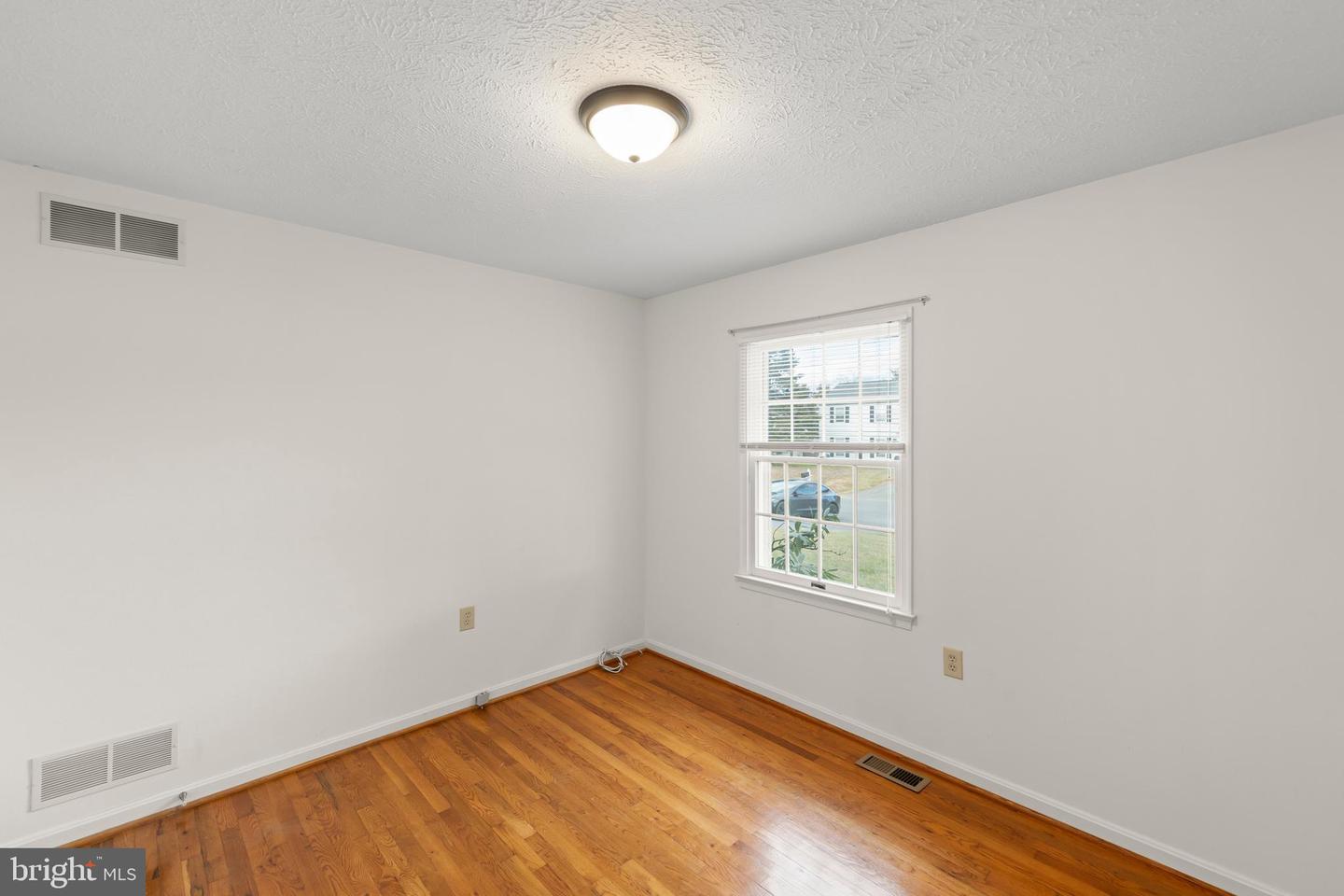 111 MEADOWVIEW CT, WINCHESTER, Virginia 22602, 3 Bedrooms Bedrooms, ,1 BathroomBathrooms,Residential,For sale,111 MEADOWVIEW CT,VAFV2038234 MLS # VAFV2038234