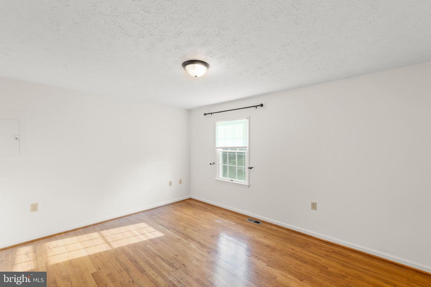 111 MEADOWVIEW CT, WINCHESTER, Virginia 22602, 3 Bedrooms Bedrooms, ,1 BathroomBathrooms,Residential,For sale,111 MEADOWVIEW CT,VAFV2038234 MLS # VAFV2038234