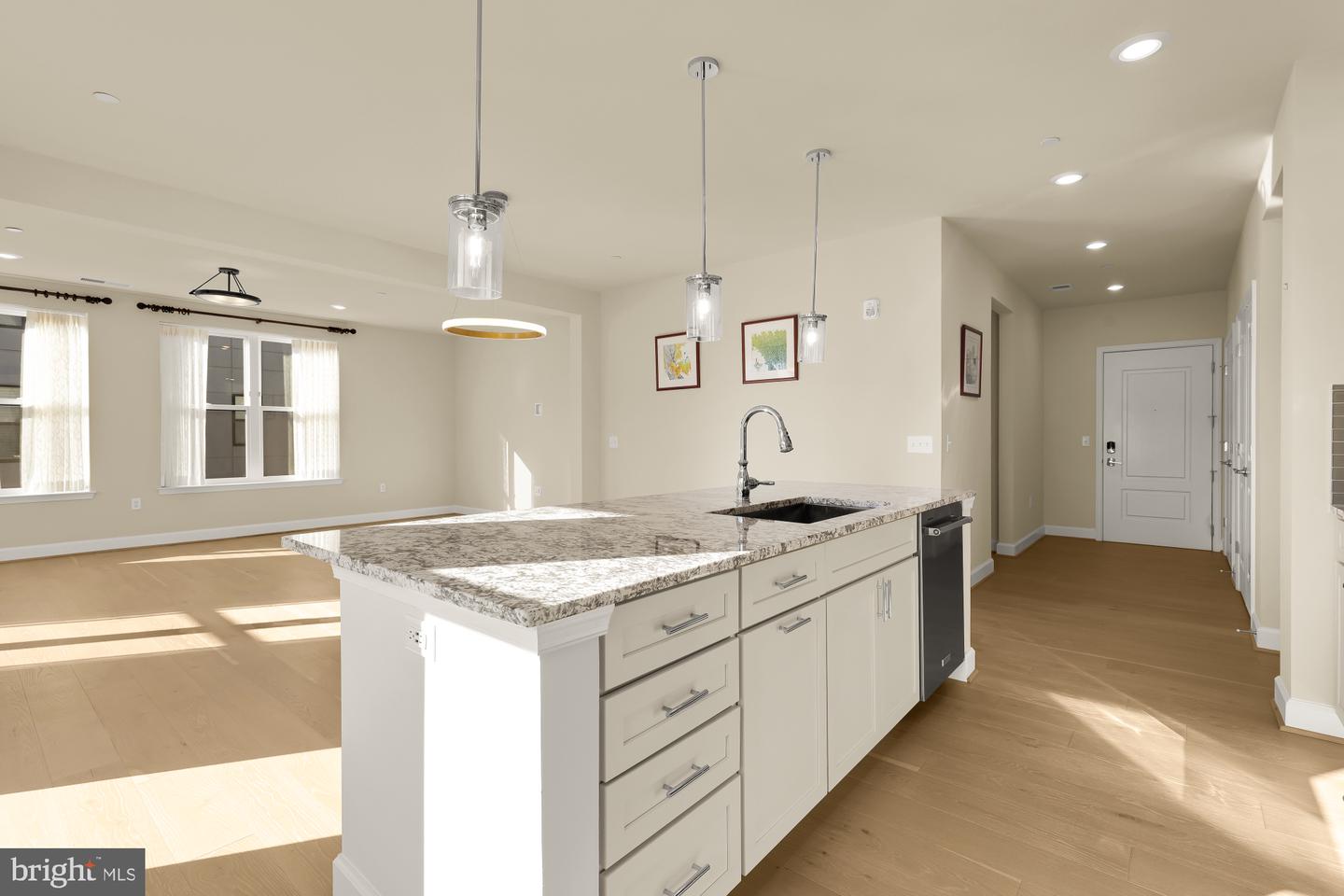 9555 SAINTSBURY DR #503, FAIRFAX, Virginia 22031, 2 Bedrooms Bedrooms, ,2 BathroomsBathrooms,Residential,For sale,9555 SAINTSBURY DR #503,VAFX2280722 MLS # VAFX2280722