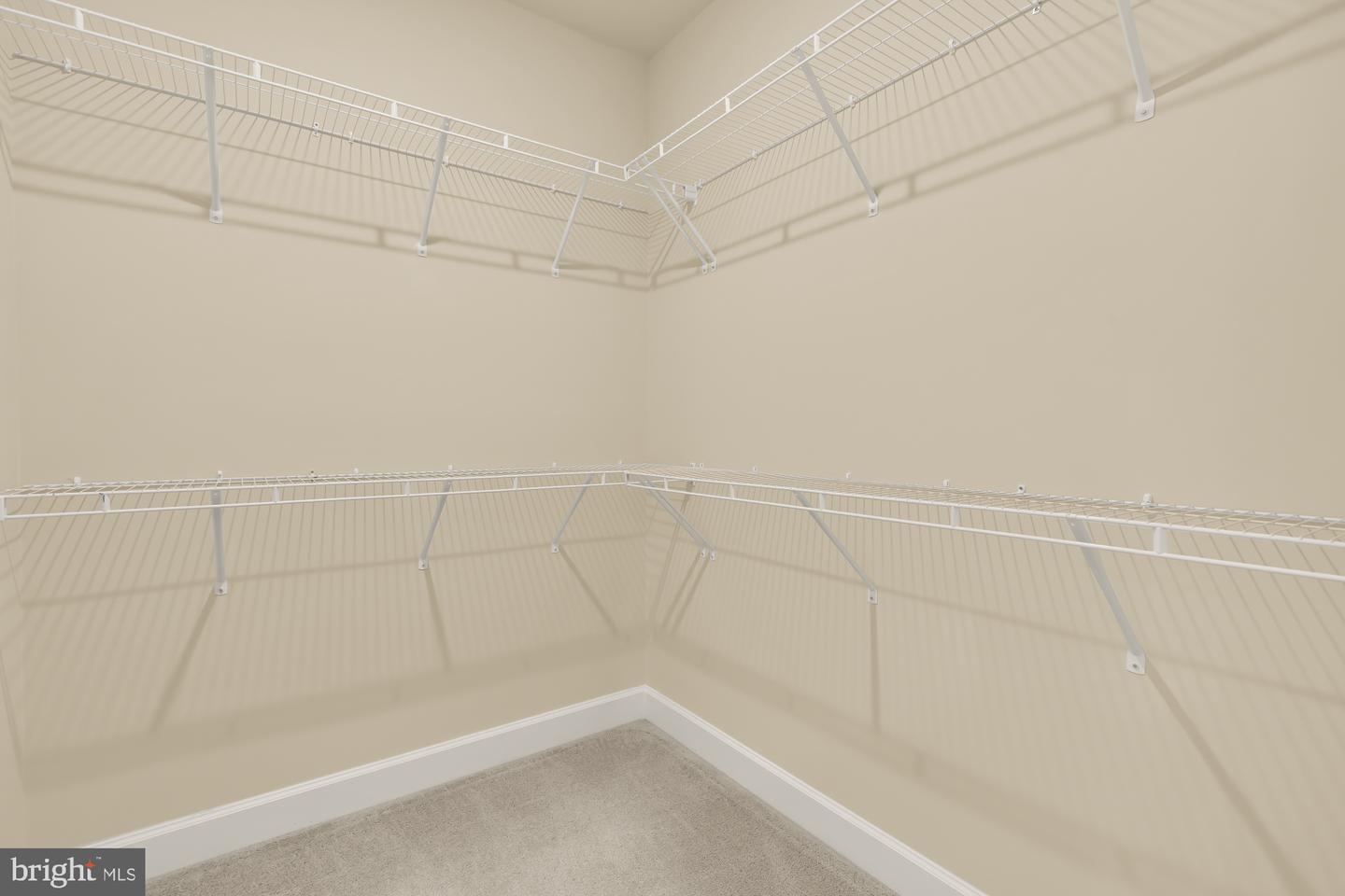 9555 SAINTSBURY DR #503, FAIRFAX, Virginia 22031, 2 Bedrooms Bedrooms, ,2 BathroomsBathrooms,Residential,For sale,9555 SAINTSBURY DR #503,VAFX2280722 MLS # VAFX2280722