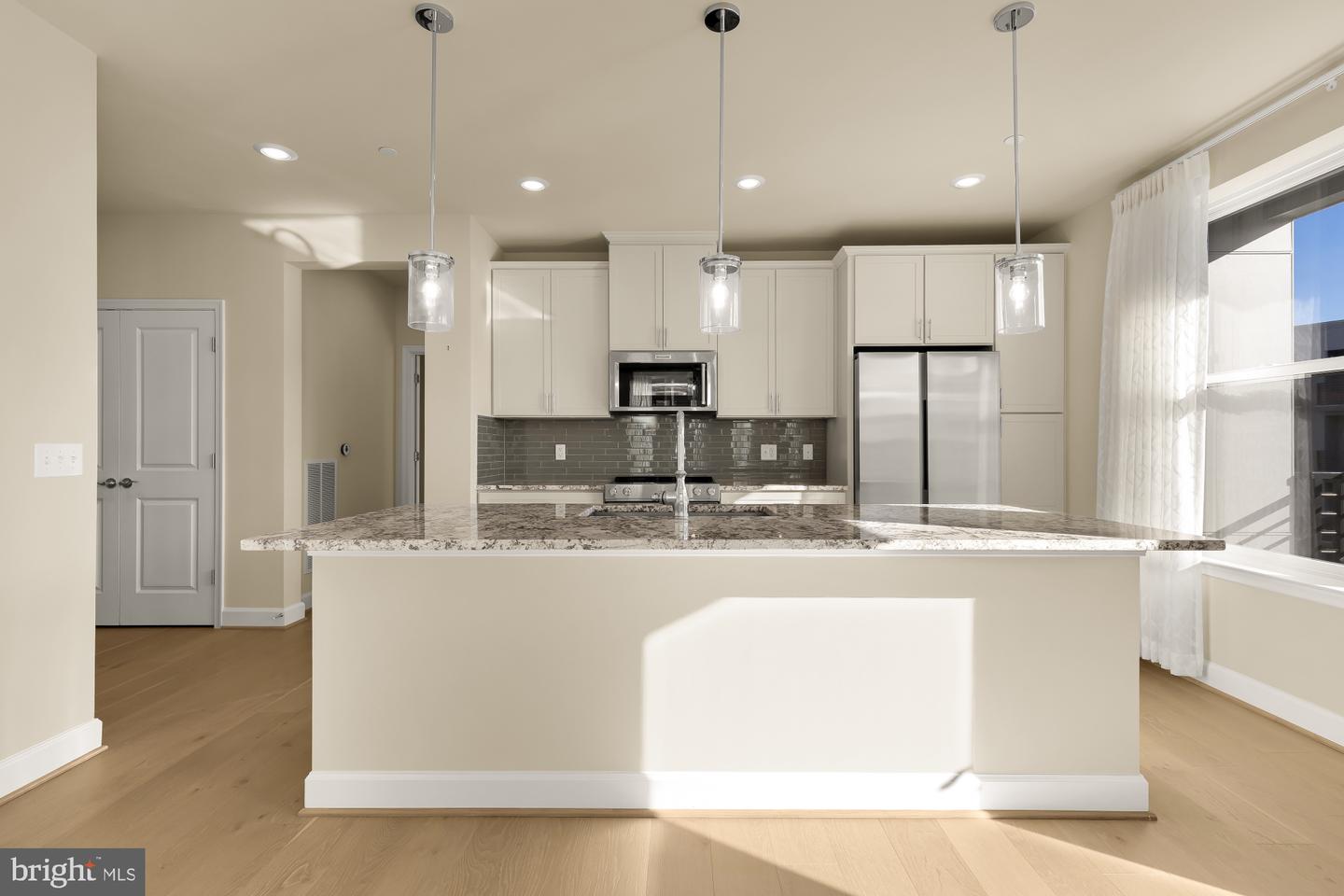 9555 SAINTSBURY DR #503, FAIRFAX, Virginia 22031, 2 Bedrooms Bedrooms, ,2 BathroomsBathrooms,Residential,For sale,9555 SAINTSBURY DR #503,VAFX2280722 MLS # VAFX2280722