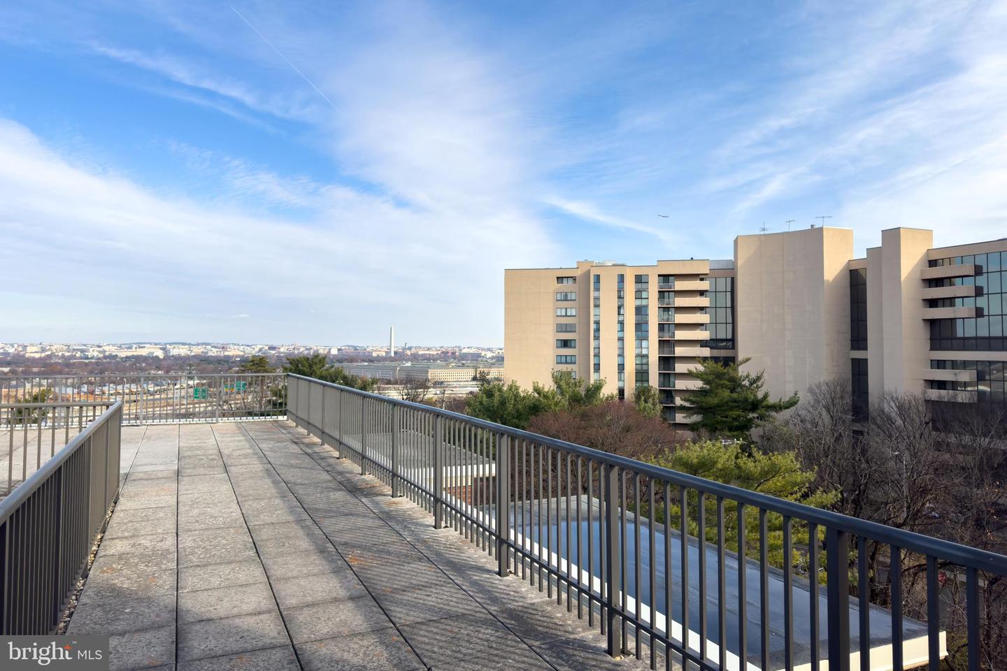 1300 ARMY NAVY DR #124, ARLINGTON, Virginia 22202, 1 Bedroom Bedrooms, ,1 BathroomBathrooms,Residential,For sale,1300 ARMY NAVY DR #124,VAAR2066486 MLS # VAAR2066486