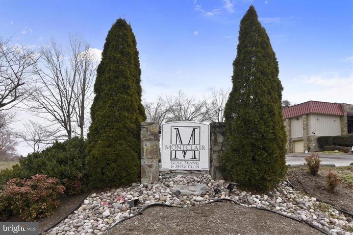 4216 KENTON CIR, DUMFRIES, Virginia 22025, 3 Bedrooms Bedrooms, ,2 BathroomsBathrooms,Residential,For sale,4216 KENTON CIR,VAPW2108468 MLS # VAPW2108468