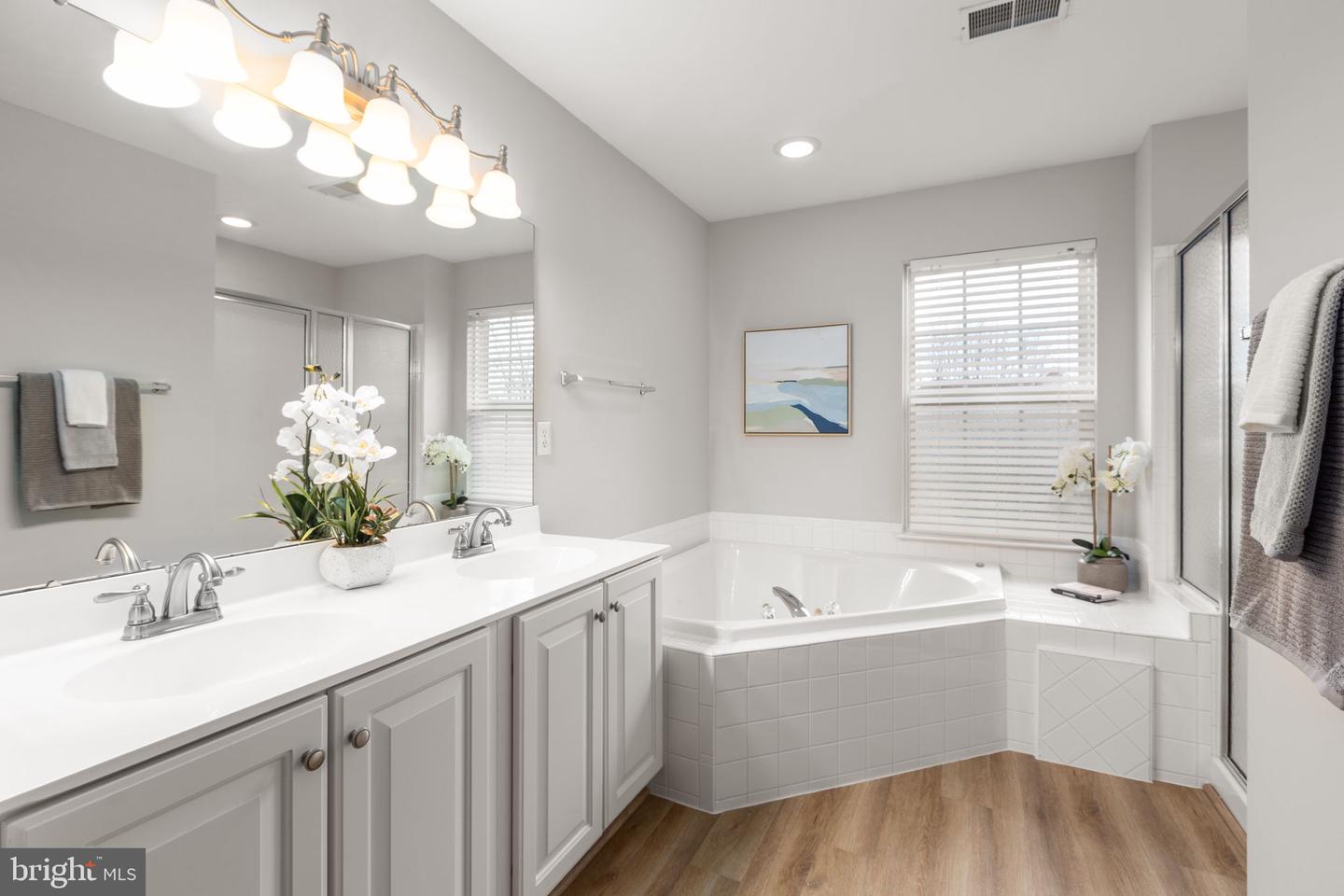 6902 S DEWEY CT, FREDERICKSBURG, Virginia 22407, 3 Bedrooms Bedrooms, ,3 BathroomsBathrooms,Residential,For sale,6902 S DEWEY CT,VASP2037882 MLS # VASP2037882