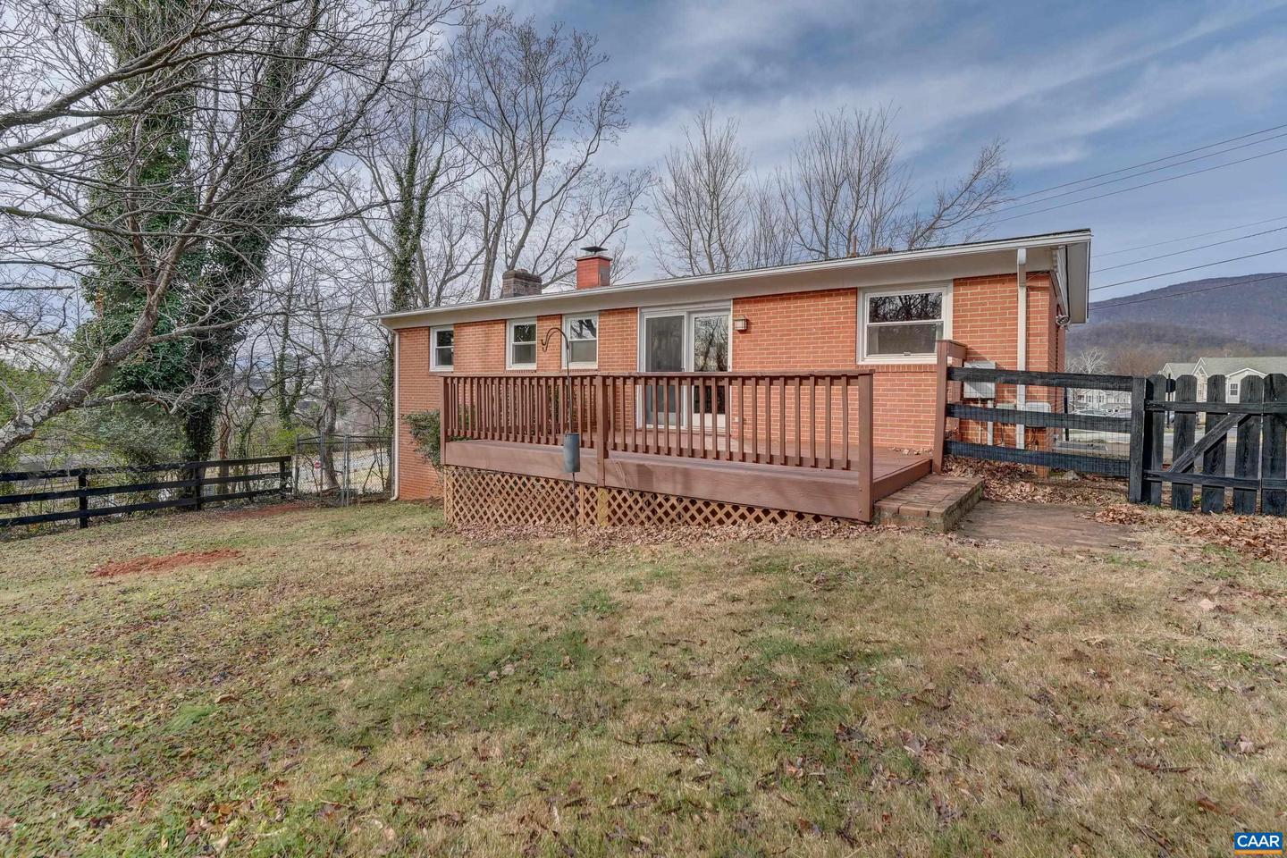 1179 BLUE RIDGE AVE, CROZET, Virginia 22932, 3 Bedrooms Bedrooms, ,1 BathroomBathrooms,Residential,For sale,1179 BLUE RIDGE AVE,671551 MLS # 671551