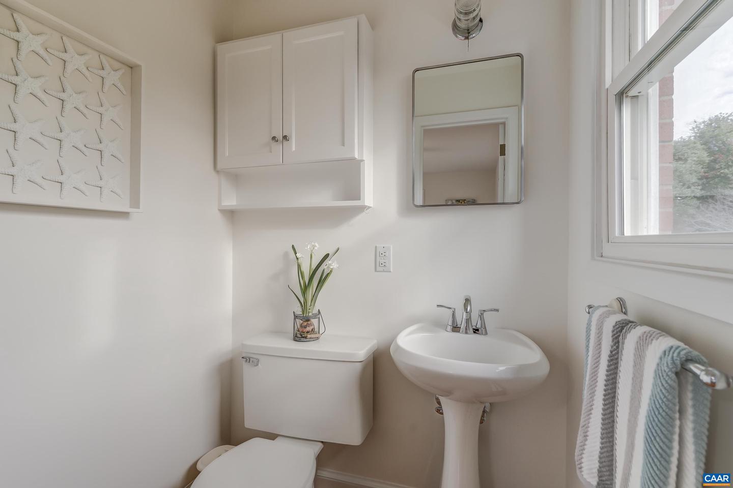 1179 BLUE RIDGE AVE, CROZET, Virginia 22932, 3 Bedrooms Bedrooms, ,1 BathroomBathrooms,Residential,For sale,1179 BLUE RIDGE AVE,671551 MLS # 671551