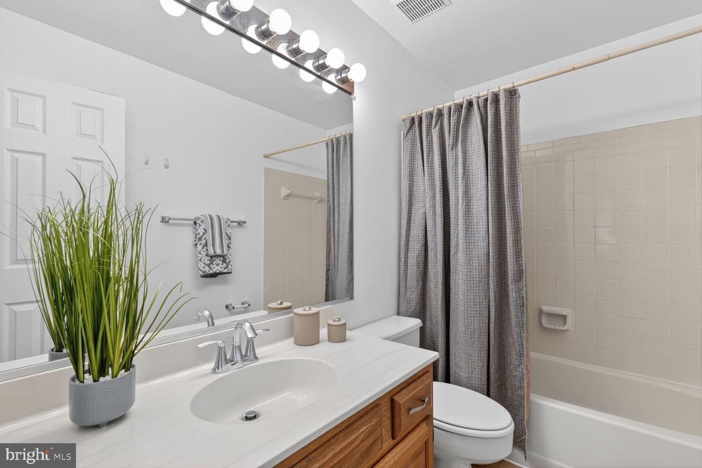 3540 RESERVOIR RD NW, WASHINGTON, District Of Columbia 20007, 4 Bedrooms Bedrooms, ,4 BathroomsBathrooms,Residential,For sale,3540 RESERVOIR RD NW,DCDC2233446 MLS # DCDC2233446