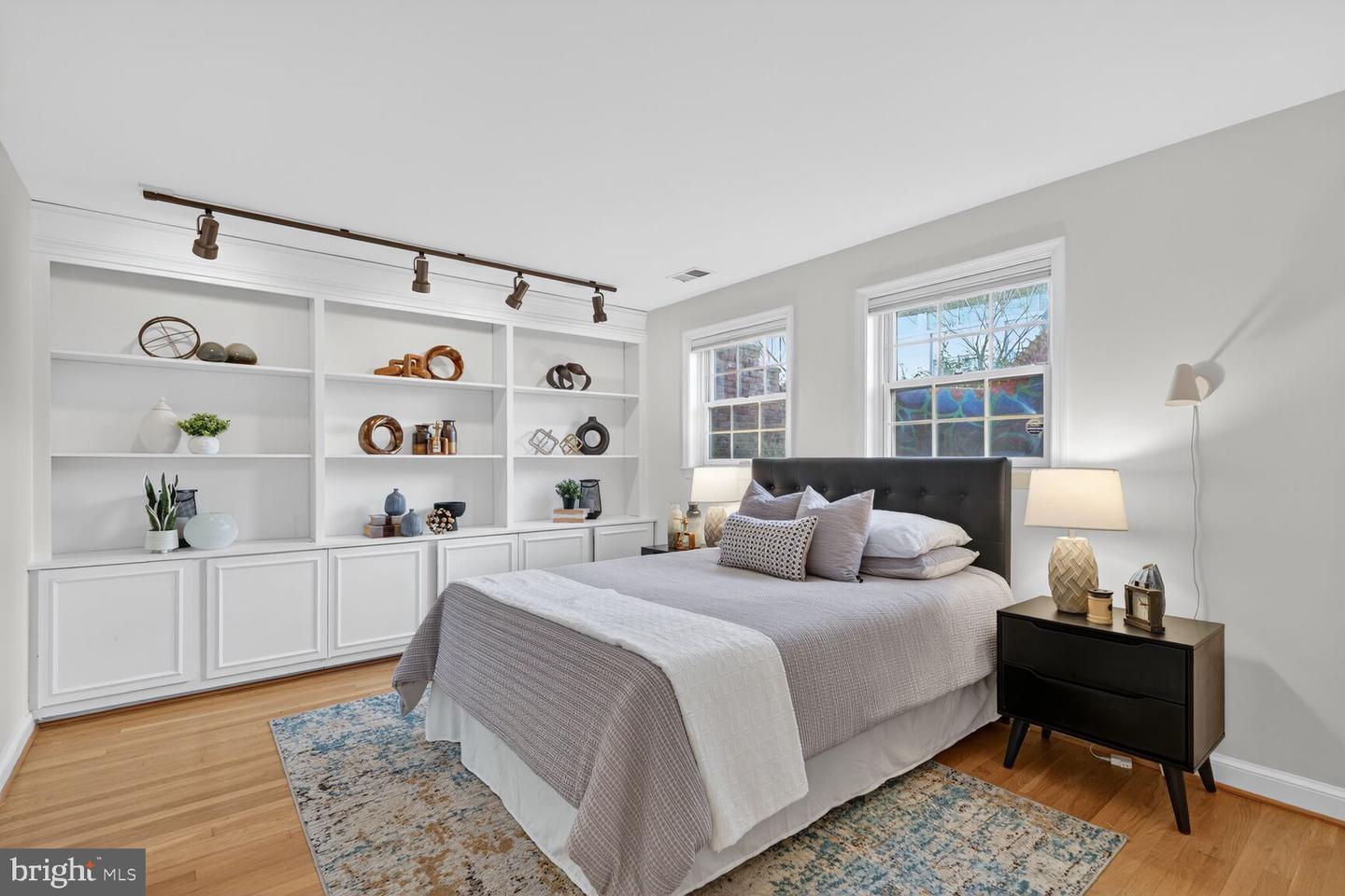 3540 RESERVOIR RD NW, WASHINGTON, District Of Columbia 20007, 4 Bedrooms Bedrooms, ,4 BathroomsBathrooms,Residential,For sale,3540 RESERVOIR RD NW,DCDC2233446 MLS # DCDC2233446