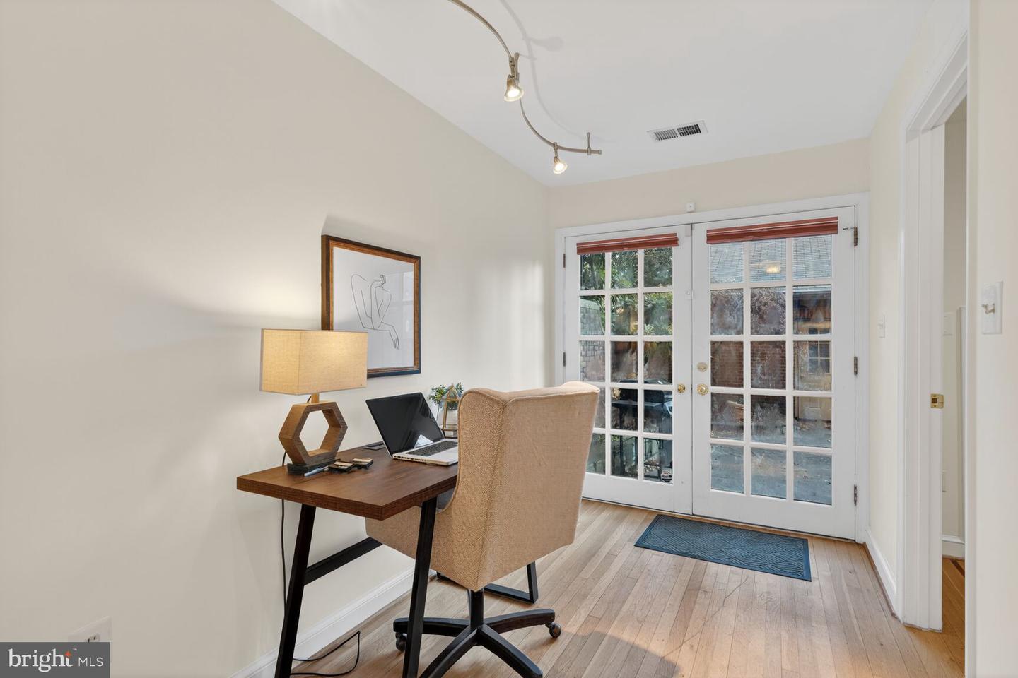 3540 RESERVOIR RD NW, WASHINGTON, District Of Columbia 20007, 4 Bedrooms Bedrooms, ,4 BathroomsBathrooms,Residential,For sale,3540 RESERVOIR RD NW,DCDC2233446 MLS # DCDC2233446