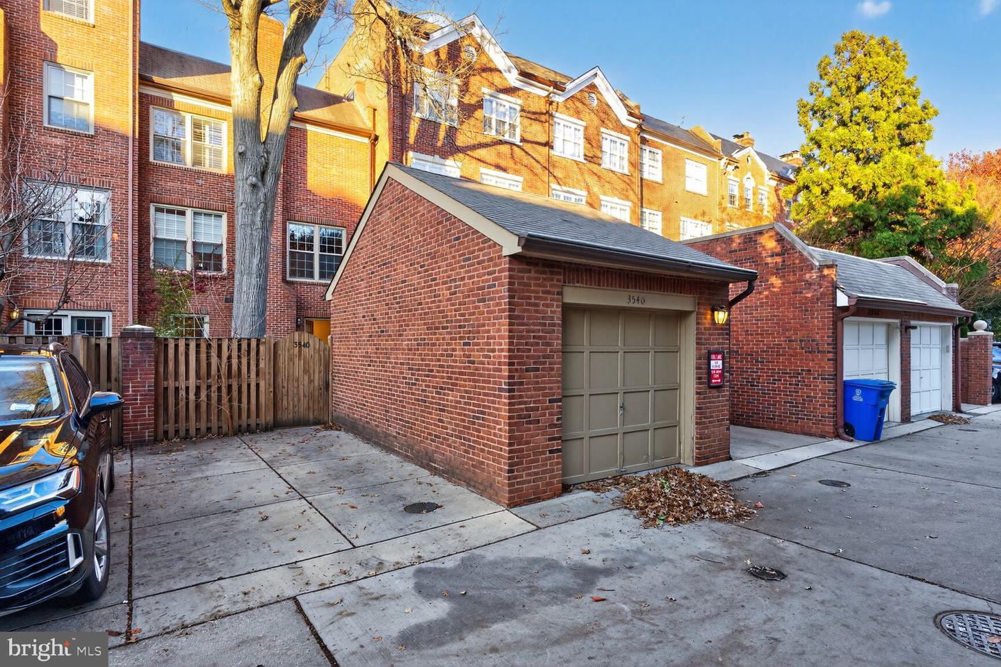 3540 RESERVOIR RD NW, WASHINGTON, District Of Columbia 20007, 4 Bedrooms Bedrooms, ,4 BathroomsBathrooms,Residential,For sale,3540 RESERVOIR RD NW,DCDC2233446 MLS # DCDC2233446