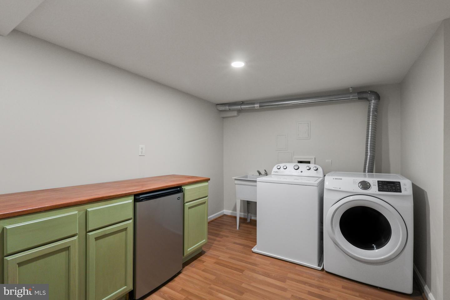 11705 NEW BOND ST, FREDERICKSBURG, Virginia 22408, 4 Bedrooms Bedrooms, ,3 BathroomsBathrooms,Residential,For sale,11705 NEW BOND ST,VASP2037900 MLS # VASP2037900