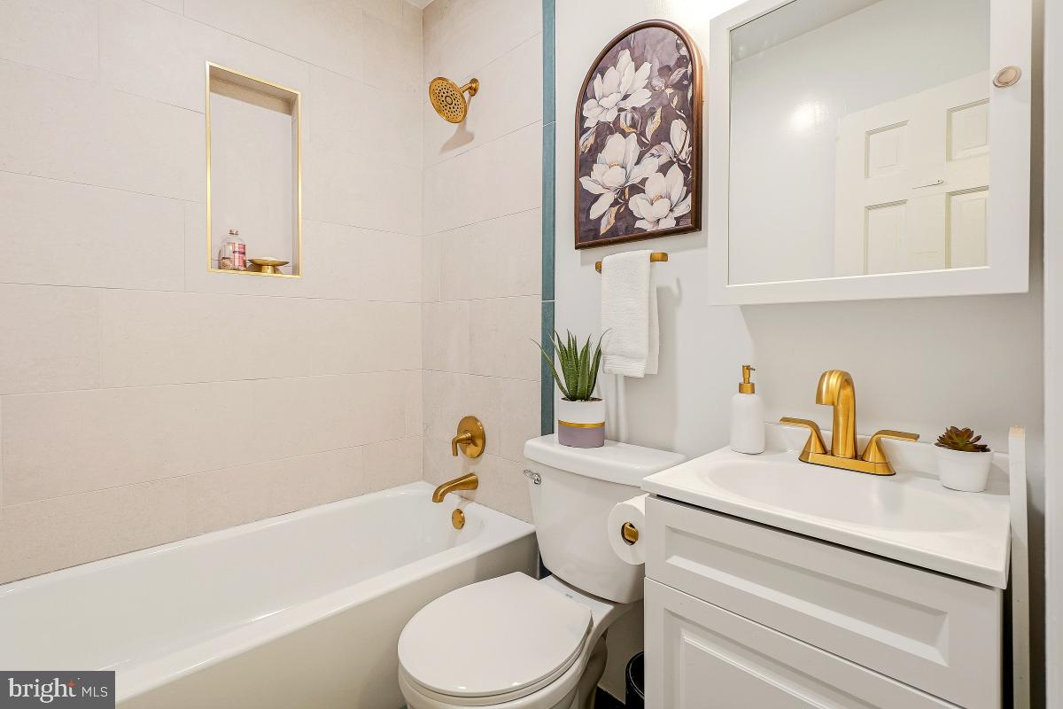 3123 18TH ST NE, WASHINGTON, District Of Columbia 20018, 3 Bedrooms Bedrooms, ,2 BathroomsBathrooms,Residential,For sale,3123 18TH ST NE,DCDC2233266 MLS # DCDC2233266