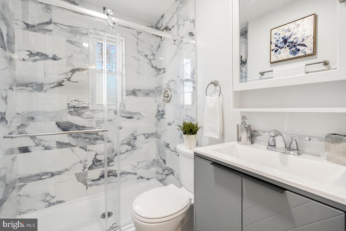 3123 18TH ST NE, WASHINGTON, District Of Columbia 20018, 3 Bedrooms Bedrooms, ,2 BathroomsBathrooms,Residential,For sale,3123 18TH ST NE,DCDC2233266 MLS # DCDC2233266