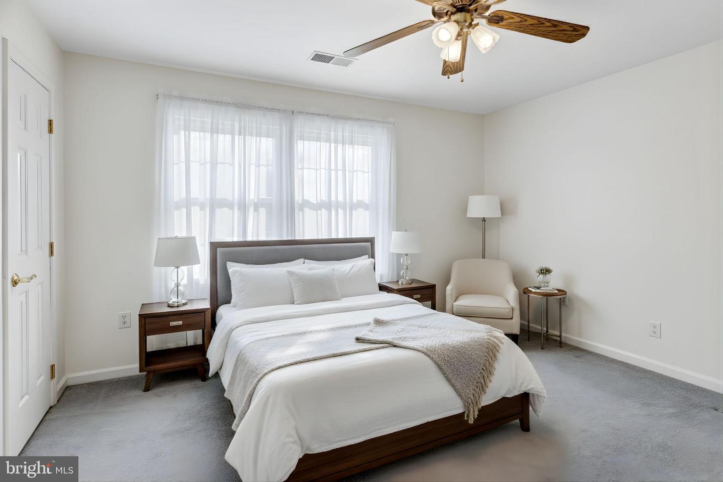 17644 CHISHOLM LN, DUMFRIES, Virginia 22026, 4 Bedrooms Bedrooms, ,3 BathroomsBathrooms,Residential,For sale,17644 CHISHOLM LN,VAPW2108472 MLS # VAPW2108472