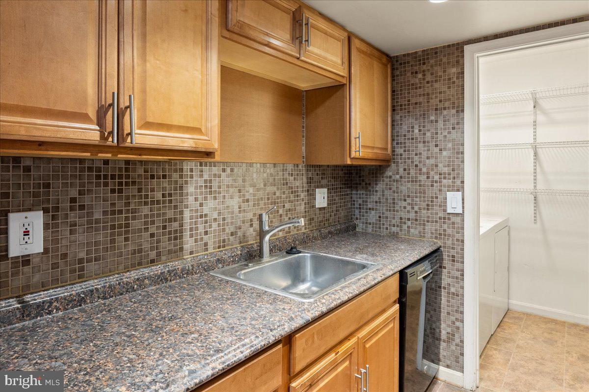 14903 RYDELL RD #104, CENTREVILLE, Virginia 20121, 1 Bedroom Bedrooms, ,1 BathroomBathrooms,Residential,For sale,14903 RYDELL RD #104,VAFX2280932 MLS # VAFX2280932