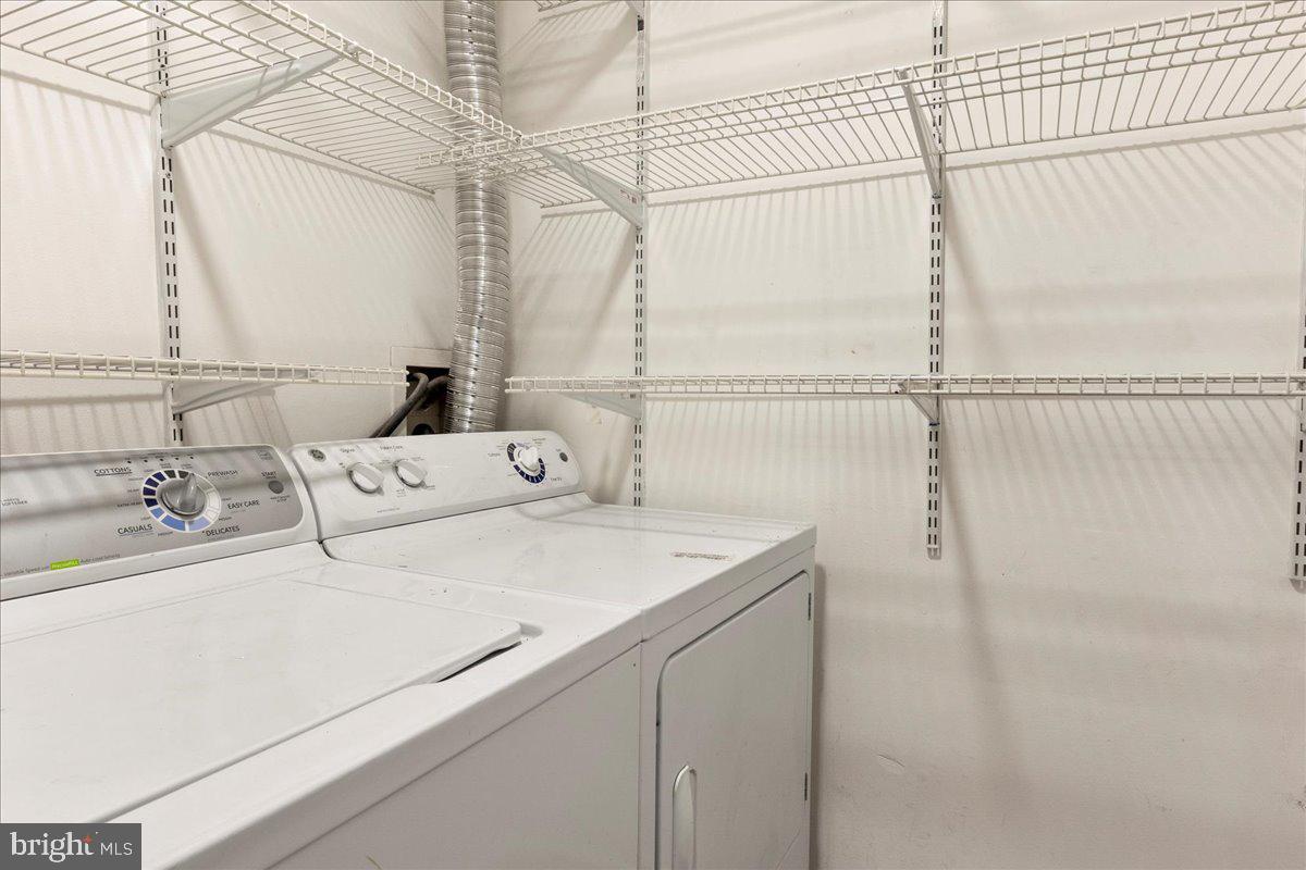 14903 RYDELL RD #104, CENTREVILLE, Virginia 20121, 1 Bedroom Bedrooms, ,1 BathroomBathrooms,Residential,For sale,14903 RYDELL RD #104,VAFX2280932 MLS # VAFX2280932