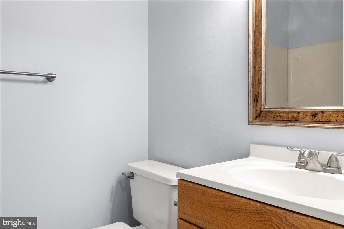 14903 RYDELL RD #104, CENTREVILLE, Virginia 20121, 1 Bedroom Bedrooms, ,1 BathroomBathrooms,Residential,For sale,14903 RYDELL RD #104,VAFX2280932 MLS # VAFX2280932