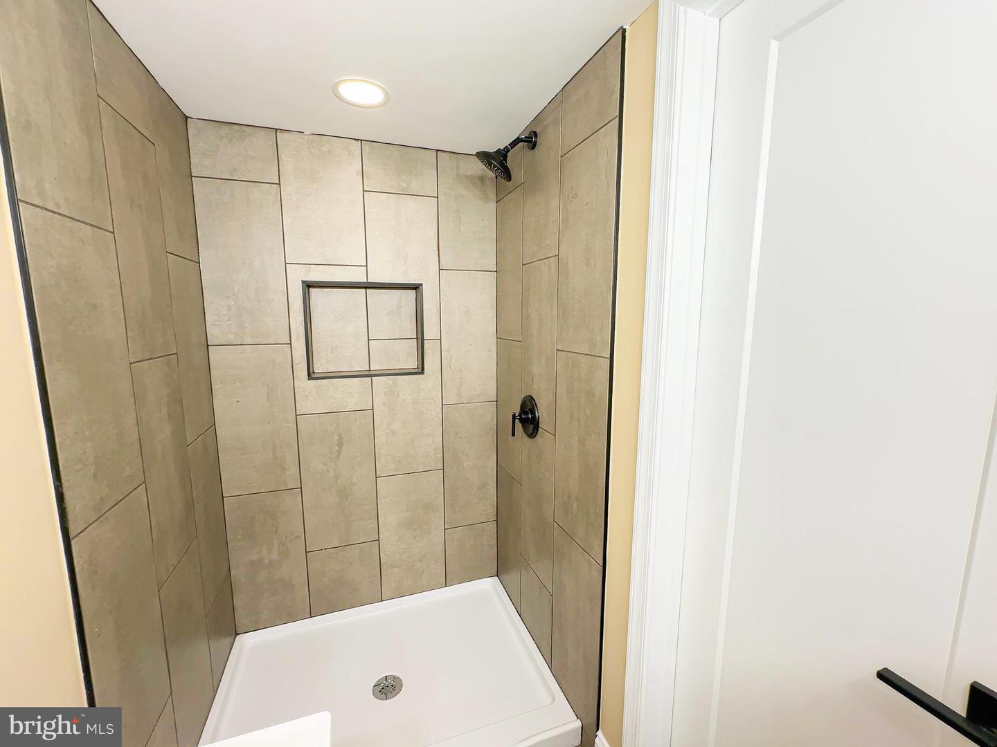 3407 25TH ST SE, WASHINGTON, District Of Columbia 20020, 4 Bedrooms Bedrooms, ,2 BathroomsBathrooms,Residential,For sale,3407 25TH ST SE,DCDC2233420 MLS # DCDC2233420 3407 25TH ST SE, WASHINGTON, District Of Columbia 20020, 4 Bedrooms Bedrooms, ,2 BathroomsBathrooms,Residential,For sale,3407 25TH ST SE,DCDC2233420 MLS # DCDC2233420