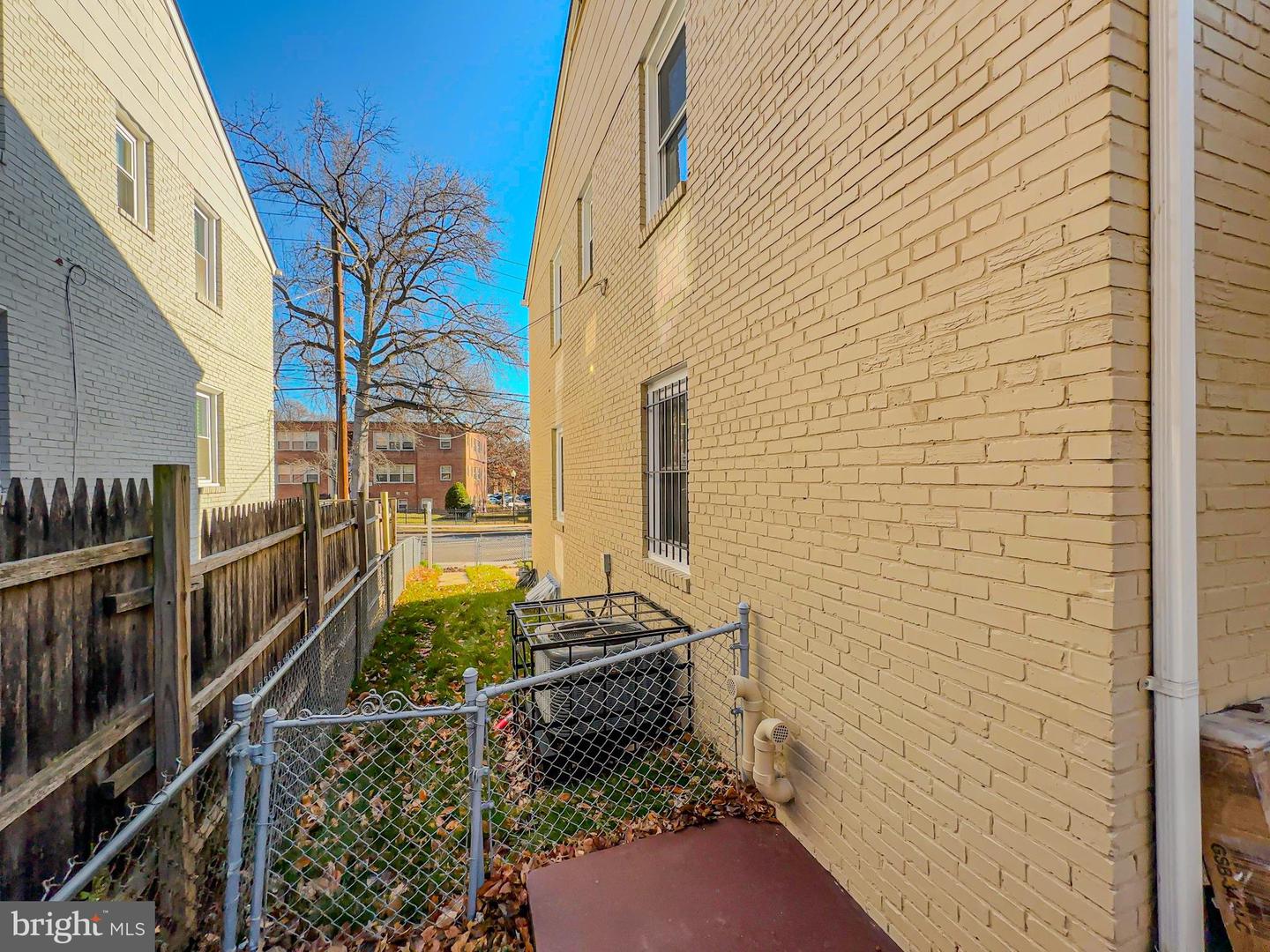 3407 25TH ST SE, WASHINGTON, District Of Columbia 20020, 4 Bedrooms Bedrooms, ,2 BathroomsBathrooms,Residential,For sale,3407 25TH ST SE,DCDC2233420 MLS # DCDC2233420 3407 25TH ST SE, WASHINGTON, District Of Columbia 20020, 4 Bedrooms Bedrooms, ,2 BathroomsBathrooms,Residential,For sale,3407 25TH ST SE,DCDC2233420 MLS # DCDC2233420