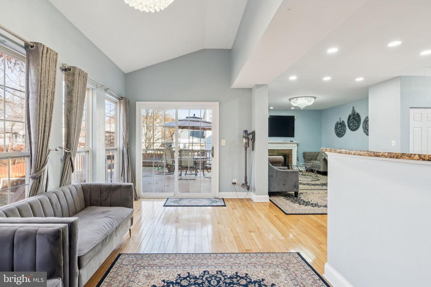 13044 LUPINE TURN, WOODBRIDGE, Virginia 22192, 4 Bedrooms Bedrooms, ,3 BathroomsBathrooms,Residential,For sale,13044 LUPINE TURN,VAPW2108516 MLS # VAPW2108516