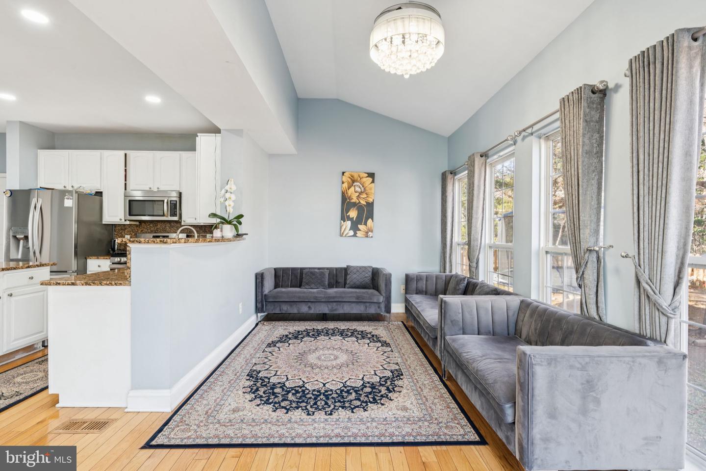 13044 LUPINE TURN, WOODBRIDGE, Virginia 22192, 4 Bedrooms Bedrooms, ,3 BathroomsBathrooms,Residential,For sale,13044 LUPINE TURN,VAPW2108516 MLS # VAPW2108516