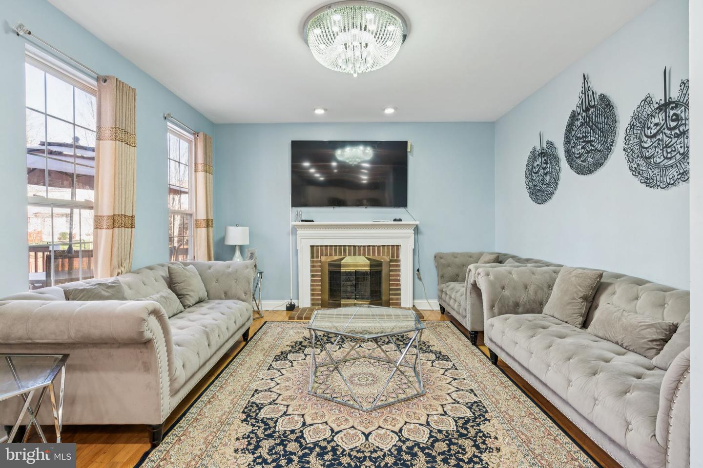 13044 LUPINE TURN, WOODBRIDGE, Virginia 22192, 4 Bedrooms Bedrooms, ,3 BathroomsBathrooms,Residential,For sale,13044 LUPINE TURN,VAPW2108516 MLS # VAPW2108516