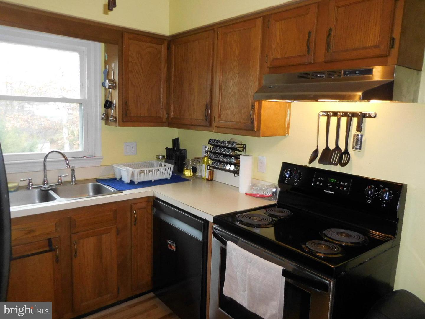 106 WOODTOP CT, STEPHENS CITY, Virginia 22655, 4 Bedrooms Bedrooms, ,2 BathroomsBathrooms,Residential,For sale,106 WOODTOP CT,VAFV2038296 MLS # VAFV2038296