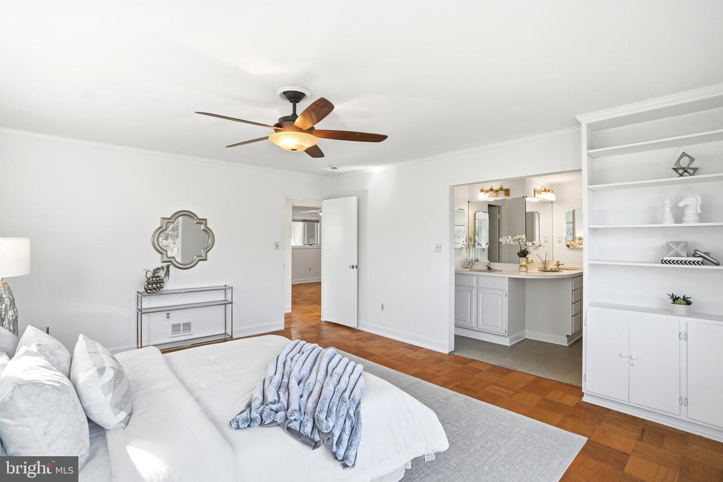 2745 N RADFORD ST, ARLINGTON, Virginia 22207, 6 Bedrooms Bedrooms, ,6 BathroomsBathrooms,Residential,For sale,2745 N RADFORD ST,VAAR2066586 MLS # VAAR2066586