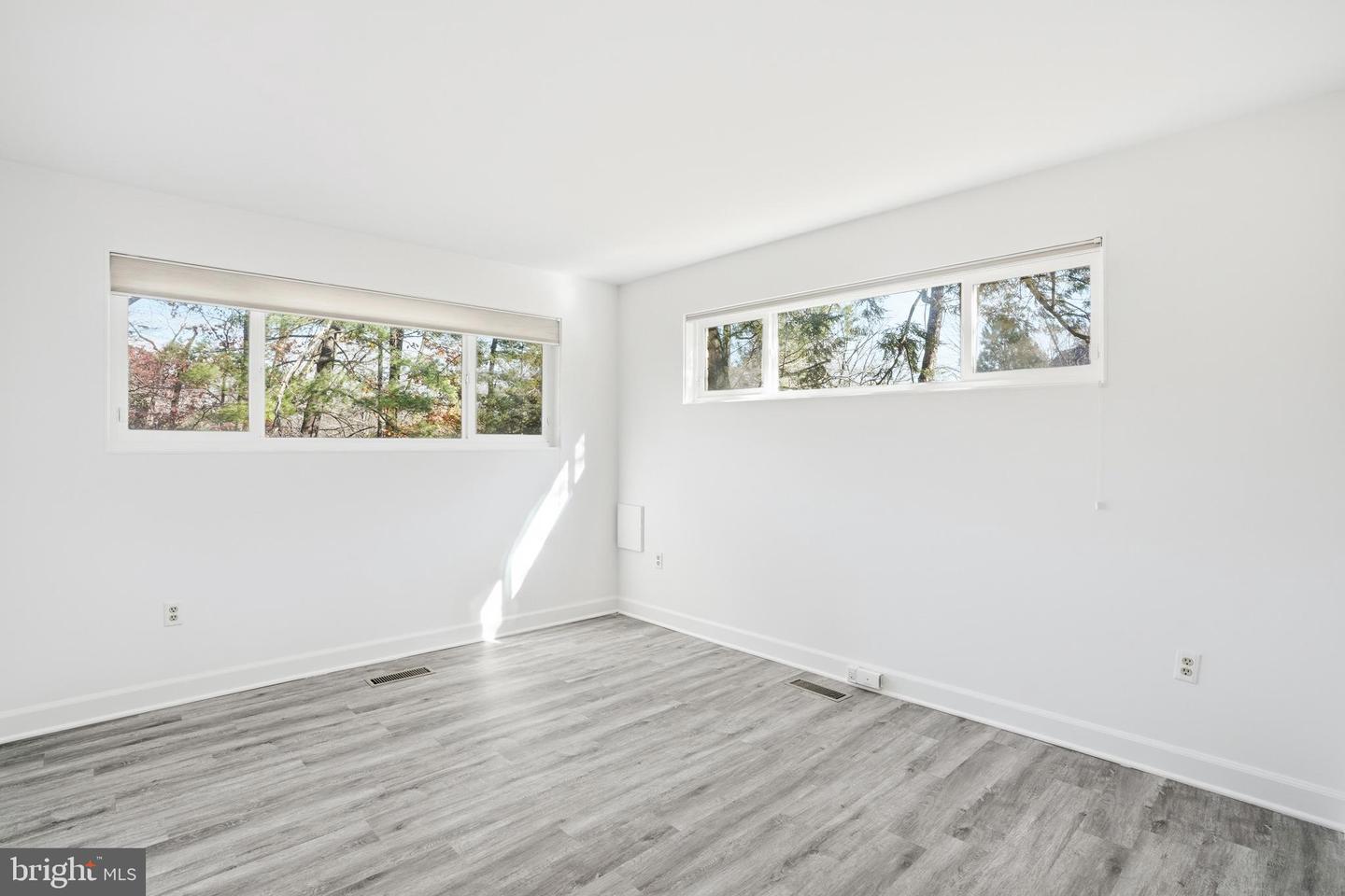 2745 N RADFORD ST, ARLINGTON, Virginia 22207, 6 Bedrooms Bedrooms, ,6 BathroomsBathrooms,Residential,For sale,2745 N RADFORD ST,VAAR2066586 MLS # VAAR2066586