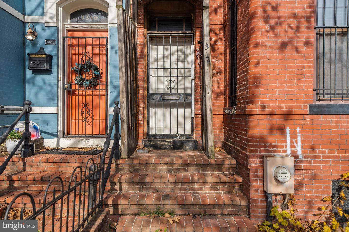 1362 E ST SE, WASHINGTON, District Of Columbia 20003, ,Residential,For sale,1362 E ST SE,DCDC2233756 MLS # DCDC2233756 1362 E ST SE, WASHINGTON, District Of Columbia 20003, ,Residential,For sale,1362 E ST SE,DCDC2233756 MLS # DCDC2233756