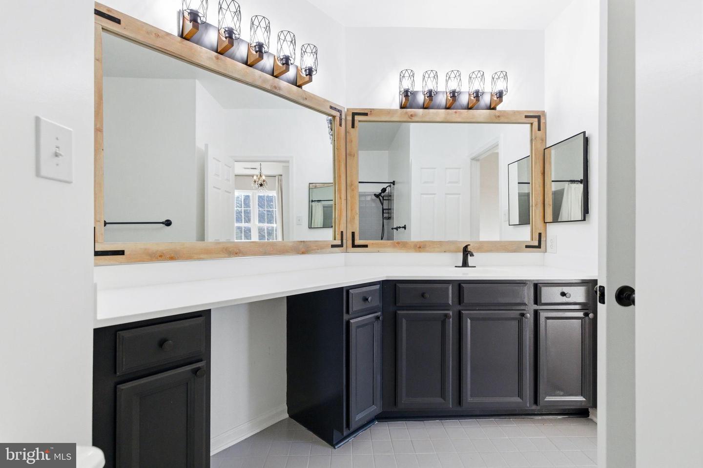 20419 RIVERBEND SQ #200, STERLING, Virginia 20165, 2 Bedrooms Bedrooms, 4 Rooms Rooms,2 BathroomsBathrooms,Residential,For sale,20419 RIVERBEND SQ #200,VALO2111958 MLS # VALO2111958 20419 RIVERBEND SQ #200, STERLING, Virginia 20165, 2 Bedrooms Bedrooms, 4 Rooms Rooms,2 BathroomsBathrooms,Residential,For sale,20419 RIVERBEND SQ #200,VALO2111958 MLS # VALO2111958