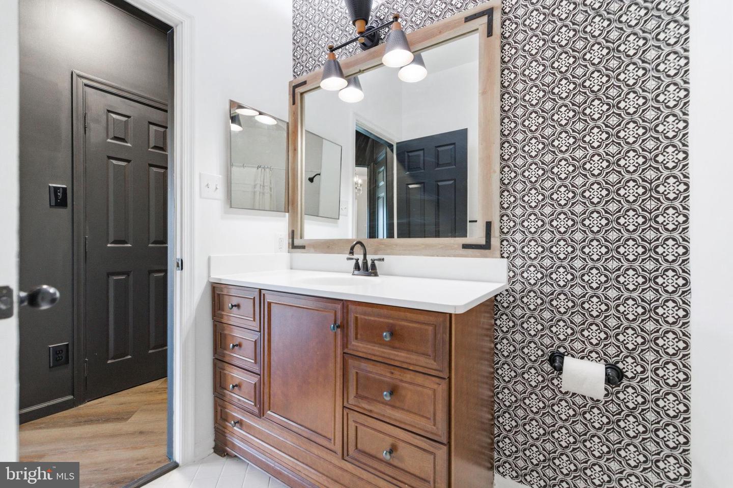 20419 RIVERBEND SQ #200, STERLING, Virginia 20165, 2 Bedrooms Bedrooms, 4 Rooms Rooms,2 BathroomsBathrooms,Residential,For sale,20419 RIVERBEND SQ #200,VALO2111958 MLS # VALO2111958 20419 RIVERBEND SQ #200, STERLING, Virginia 20165, 2 Bedrooms Bedrooms, 4 Rooms Rooms,2 BathroomsBathrooms,Residential,For sale,20419 RIVERBEND SQ #200,VALO2111958 MLS # VALO2111958