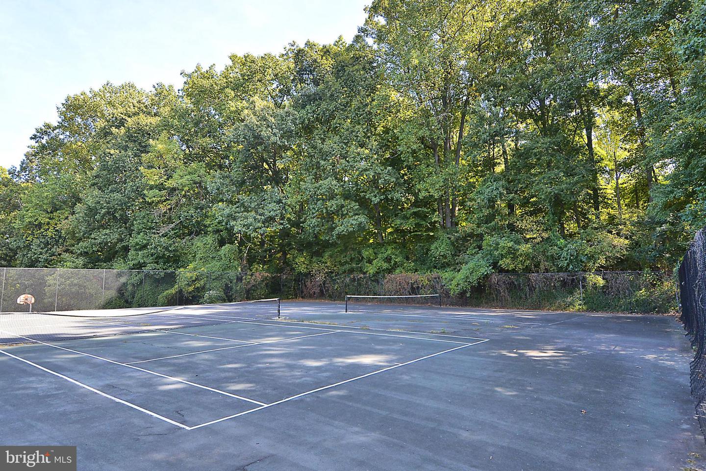 4333 AMERICANA DR #203, ANNANDALE, Virginia 22003, 2 Bedrooms Bedrooms, ,1 BathroomBathrooms,Residential,For sale,4333 AMERICANA DR #203,VAFX2281478 MLS # VAFX2281478