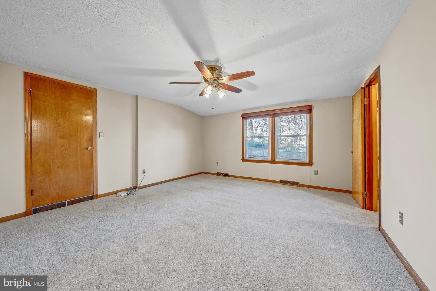 8602 SPRUCE ST, MANASSAS, Virginia 20111, 3 Bedrooms Bedrooms, ,3 BathroomsBathrooms,Residential,For sale,8602 SPRUCE ST,VAPW2108630 MLS # VAPW2108630