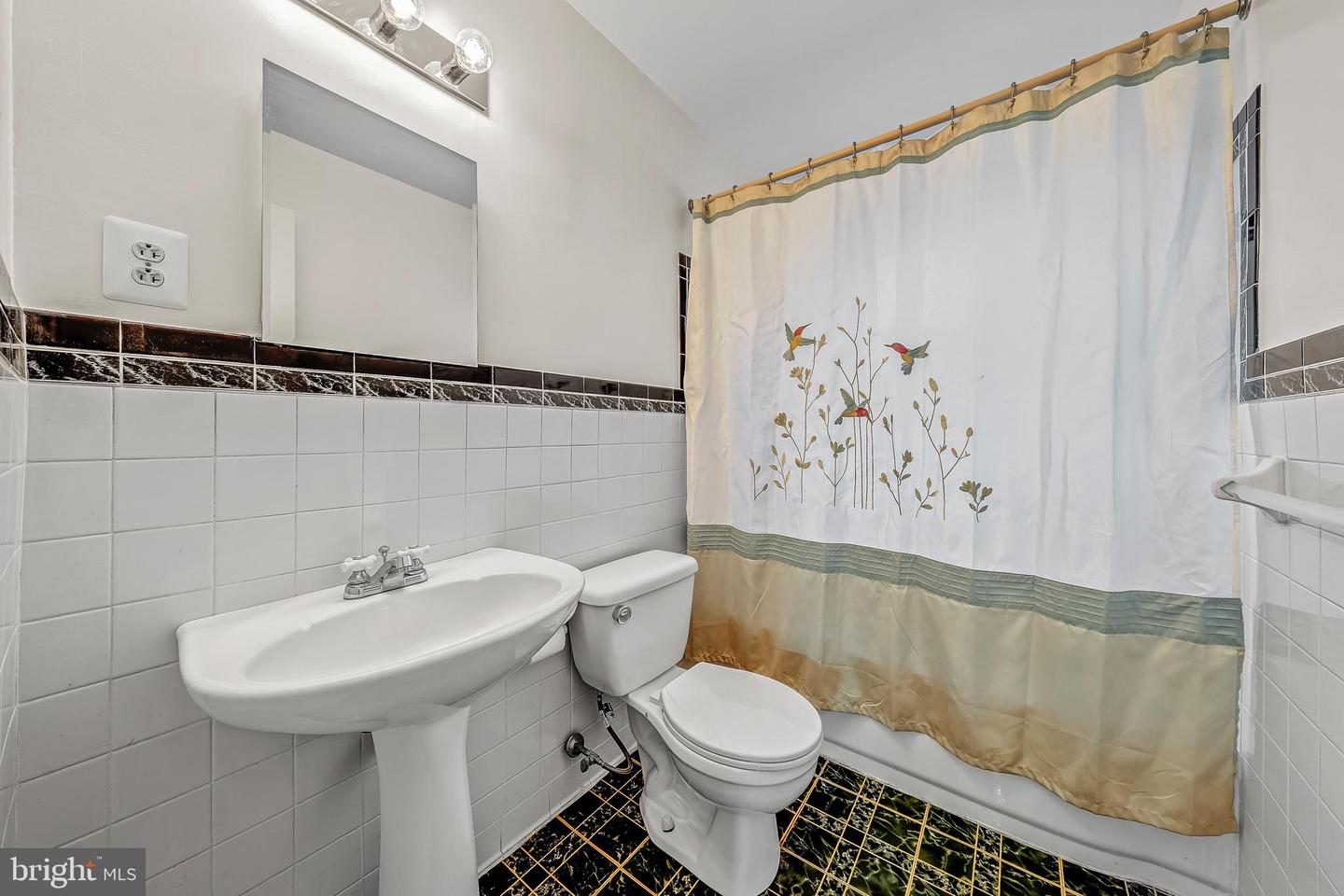 8602 SPRUCE ST, MANASSAS, Virginia 20111, 3 Bedrooms Bedrooms, ,3 BathroomsBathrooms,Residential,For sale,8602 SPRUCE ST,VAPW2108630 MLS # VAPW2108630