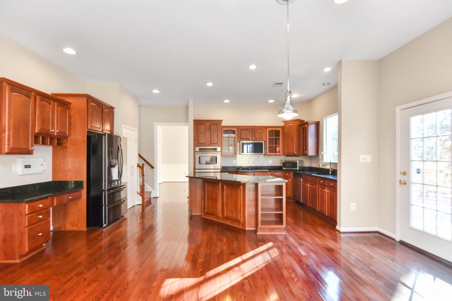 12027 PAPER BIRCH LN, GAINESVILLE, Virginia 20155, 4 Bedrooms Bedrooms, ,4 BathroomsBathrooms,Residential,For sale,12027 PAPER BIRCH LN,VAPW2108636 MLS # VAPW2108636