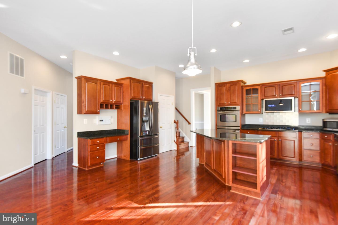 12027 PAPER BIRCH LN, GAINESVILLE, Virginia 20155, 4 Bedrooms Bedrooms, ,4 BathroomsBathrooms,Residential,For sale,12027 PAPER BIRCH LN,VAPW2108636 MLS # VAPW2108636