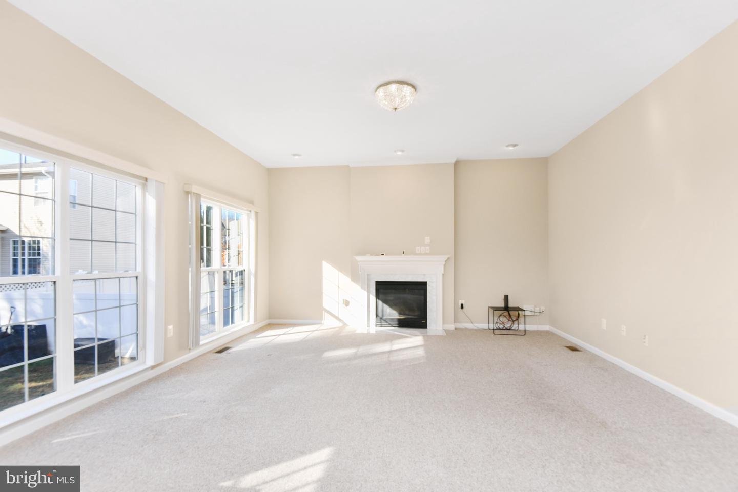 12027 PAPER BIRCH LN, GAINESVILLE, Virginia 20155, 4 Bedrooms Bedrooms, ,4 BathroomsBathrooms,Residential,For sale,12027 PAPER BIRCH LN,VAPW2108636 MLS # VAPW2108636