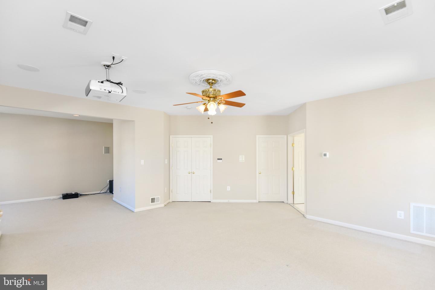 12027 PAPER BIRCH LN, GAINESVILLE, Virginia 20155, 4 Bedrooms Bedrooms, ,4 BathroomsBathrooms,Residential,For sale,12027 PAPER BIRCH LN,VAPW2108636 MLS # VAPW2108636