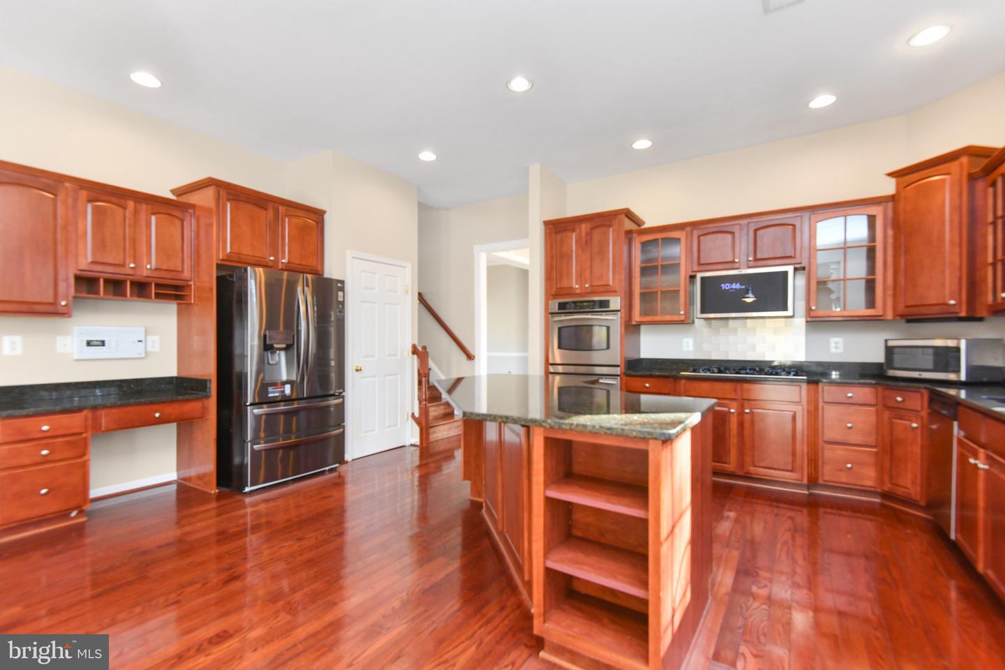 12027 PAPER BIRCH LN, GAINESVILLE, Virginia 20155, 4 Bedrooms Bedrooms, ,4 BathroomsBathrooms,Residential,For sale,12027 PAPER BIRCH LN,VAPW2108636 MLS # VAPW2108636